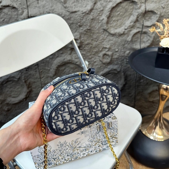 Dior Montaigne handbag cosmetic bag - Picture 8 of 9